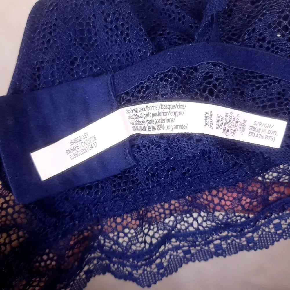 Victoria's Secret Blue Lace Bralette Top Size S